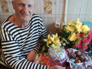 Куличи для подопечных