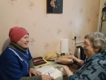 Трудовые будни социального работника
