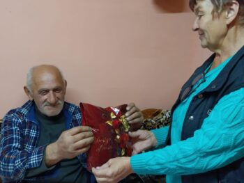 С Днем пожилого человека!